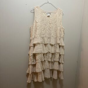Paisley and Vine Cream Sleeveless Lace Tiered Dress